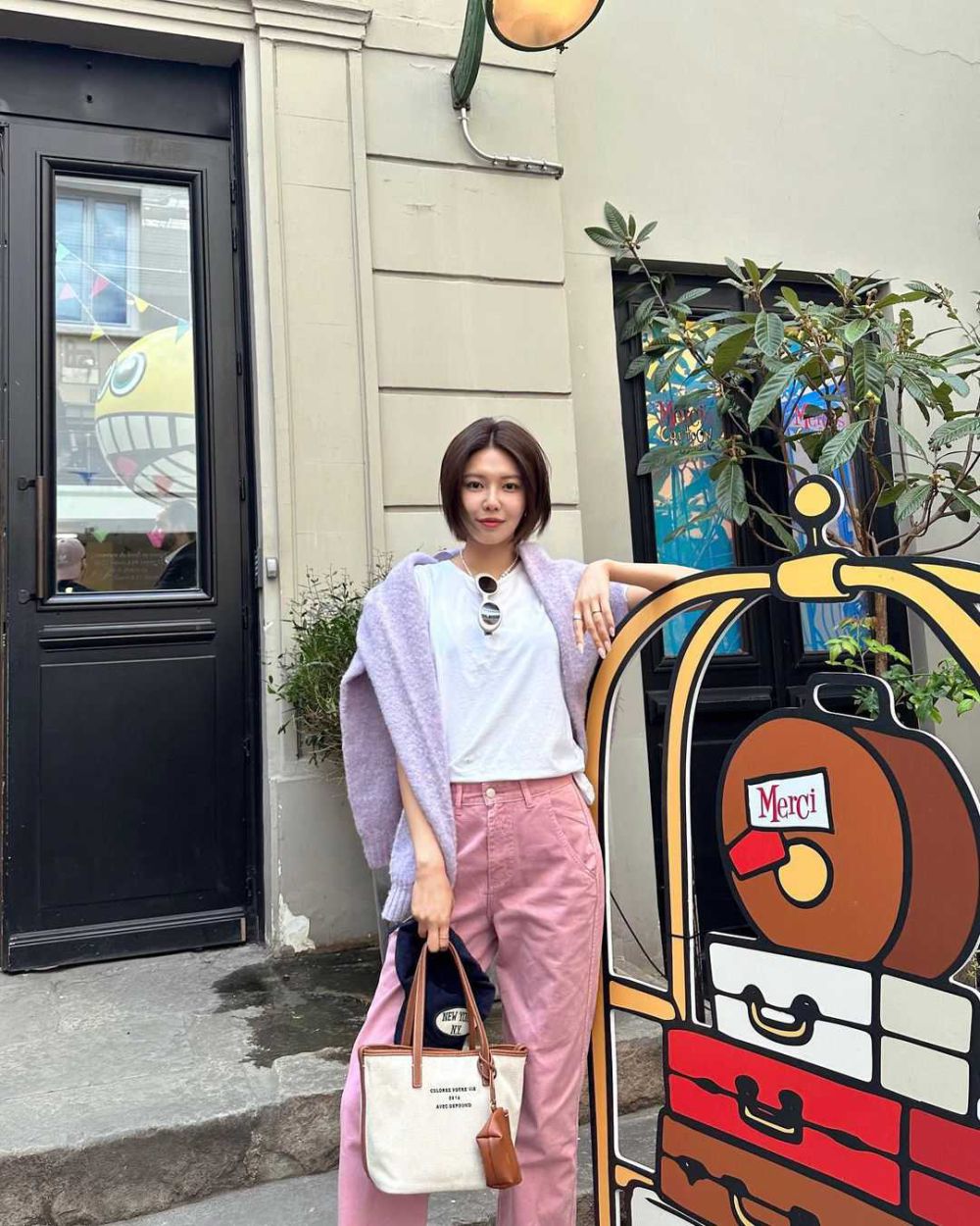 10 Ide Outfit untuk Liburan ala Sooyoung SNSD, Super Comfy!