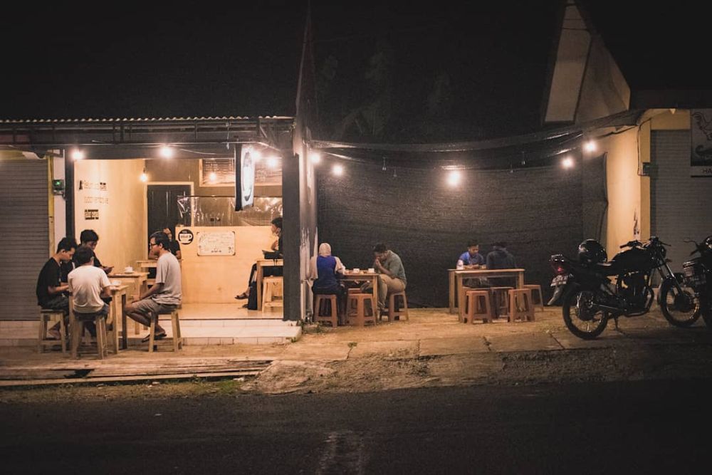 7 Rekomendasi Kafe di Pacitan, Bikin Nongkrong Asik