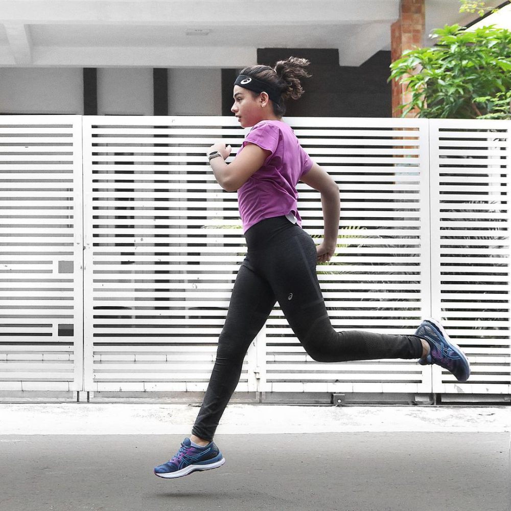 11 Outfit Jogging ala Sahila Hisyam, Cocok Buat CFD-an! 