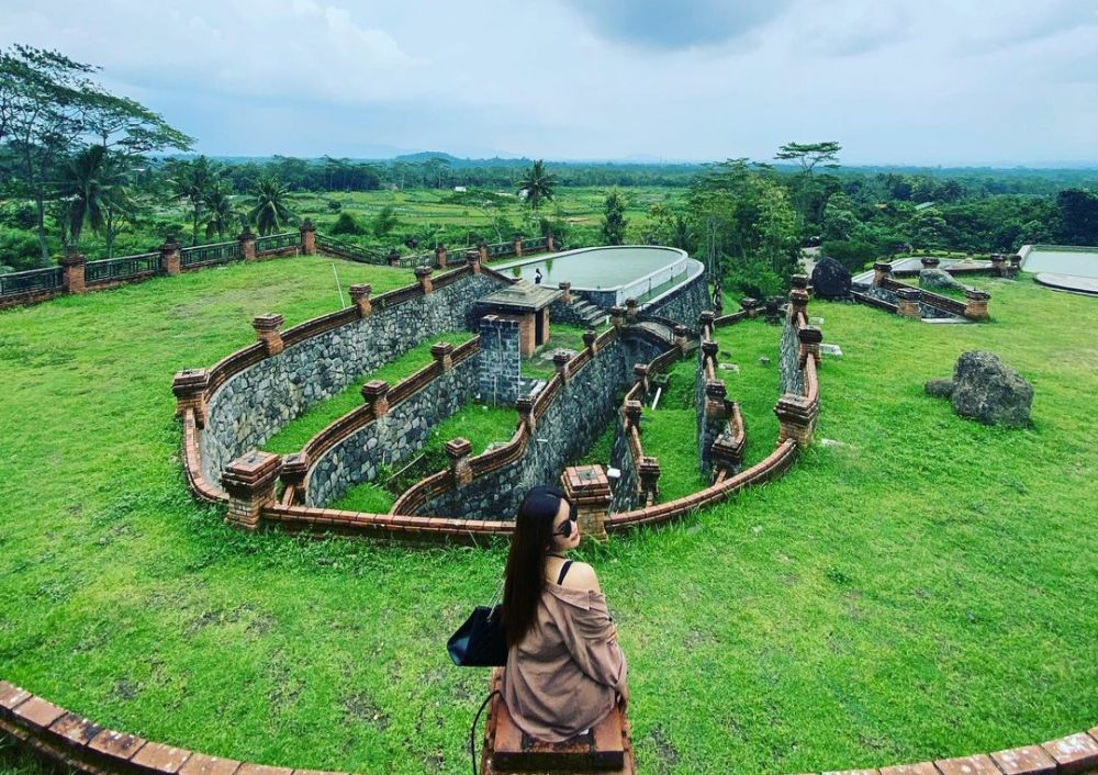 9 Pesona Wisata Watu Putih, Hidden Gem Dekat Candi Borobudur