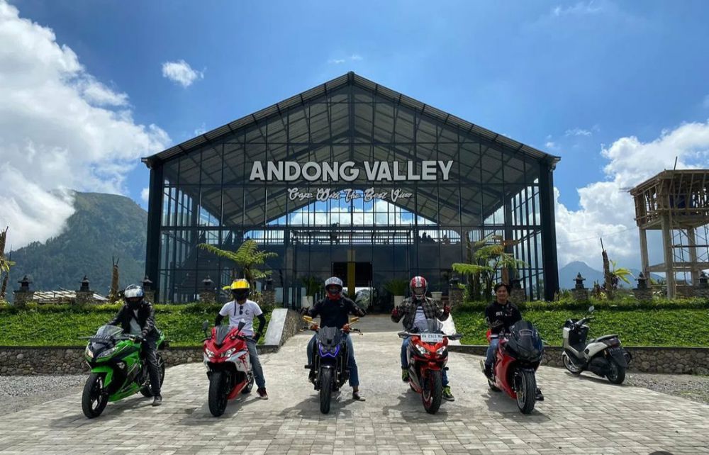 8 Potret Andong Valley, Nongkrong dengan View Gunung di Magelang