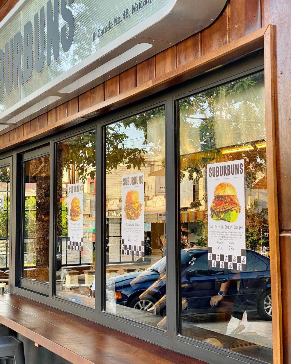 Suburbuns, Tempat Makan Baru Burger Ala Amerika di Jogja