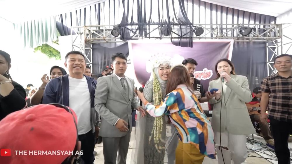 Potret Anang Ashanty Datang Ke Nikahan Orang Asyik Dangdutan