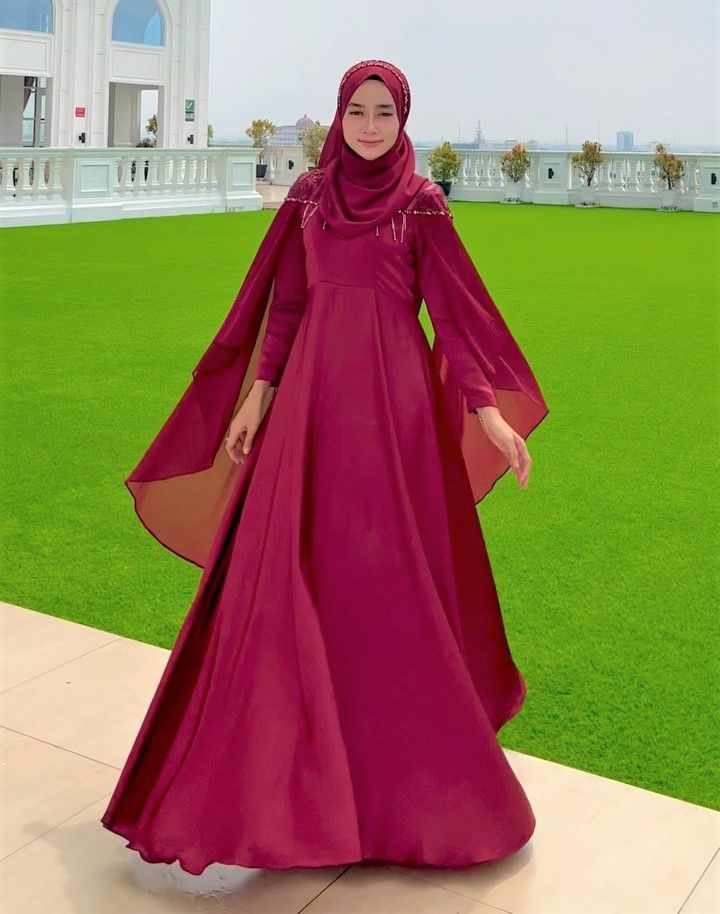 9 Inspirasi Dress Bridesmaid Material Satin Warna Merah, Merona