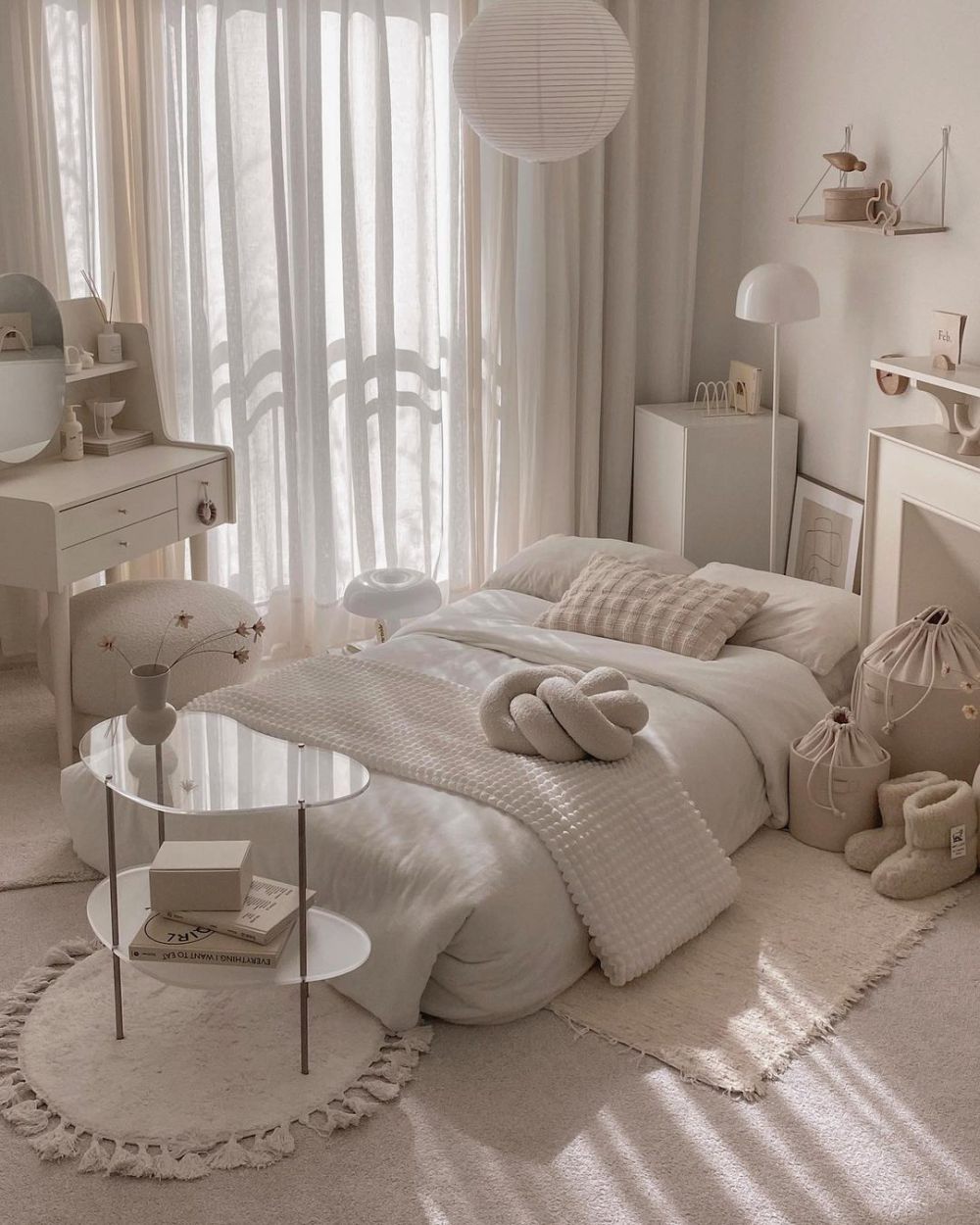 7 Ide Dekorasi Kamar Tidur yang Simpel Tapi Konten-able