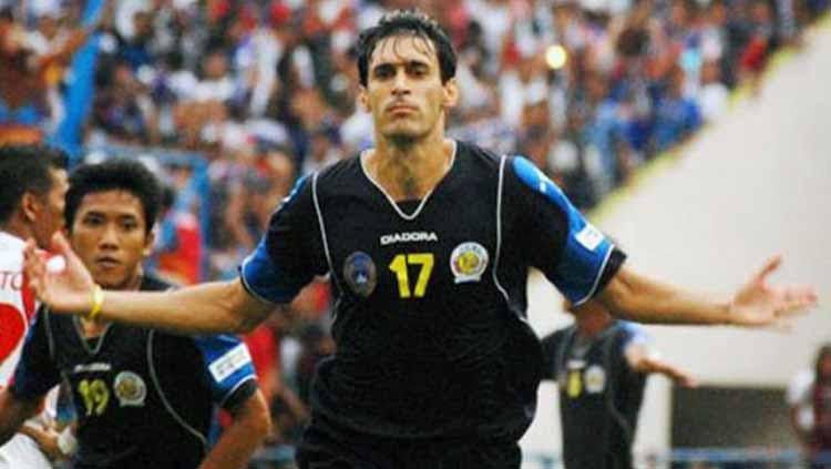 7 Gelandang Arema FC Asal Amerika Latin, Ariel Lucero Terbaru!