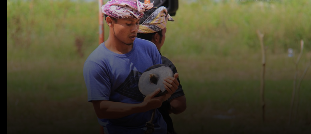 Cara Adu Gangsing, Olahraga Tradisional Populer di Buleleng