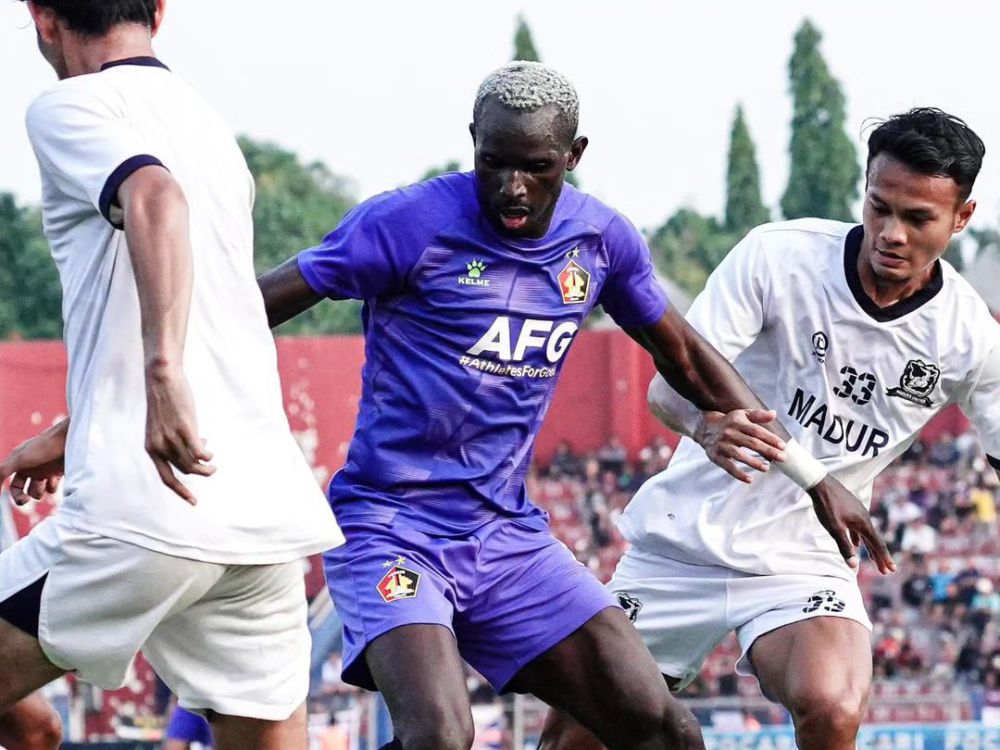 5 Fakta Derbi Jatim Madura United vs Persik Kediri