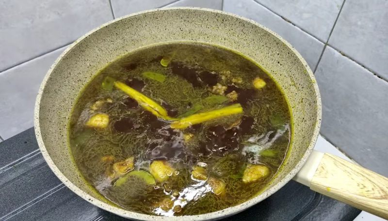 Resep Rawon Khas Jawa Timur, Kuah Hitamnya Gurih dan Sedap