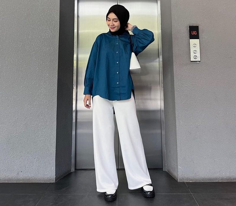 10 Ide Outfit Kerja Wanita Hijab Edisi Celana Kulot Bikin Betah Nyaman