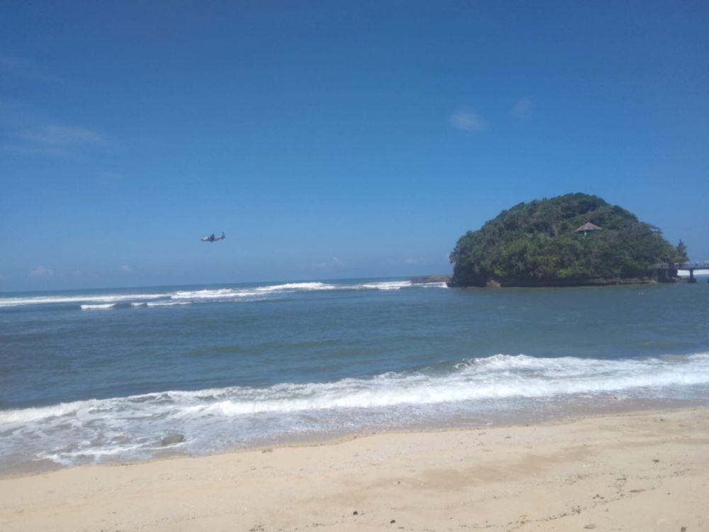 Area Pencarian WNA Hilang di Pantai Malang Selatan Diperluas 