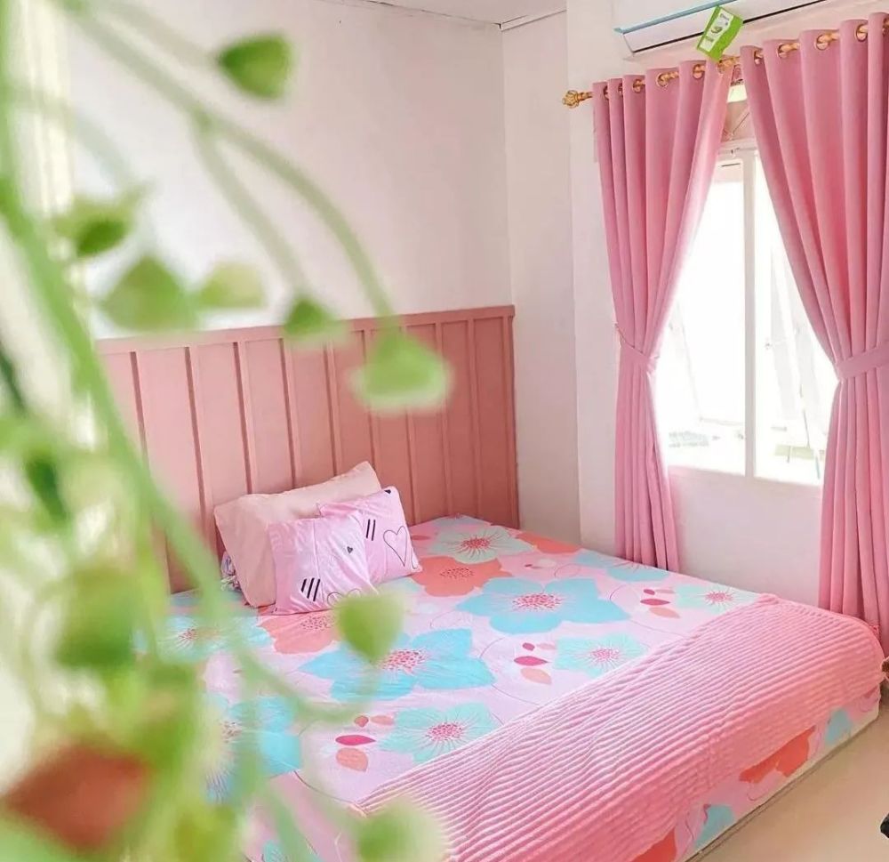 7 Desain Kamar Tidur Tema Pink Bergaya Minimalis, Cute Banget!