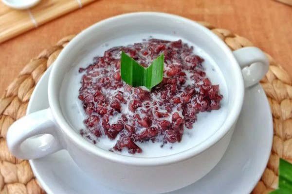 7 Aneka Resep Bubur Manis Tradisional yang Sederhana