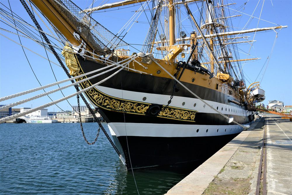 5 Fakta Kapal Layar Amerigo Vespucci, Dijuluki Terindah di Dunia