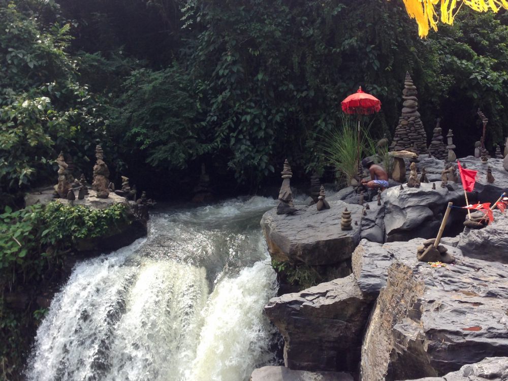 Tiket Masuk Air Terjun Blangsinga di Bali, Penghilang Penat