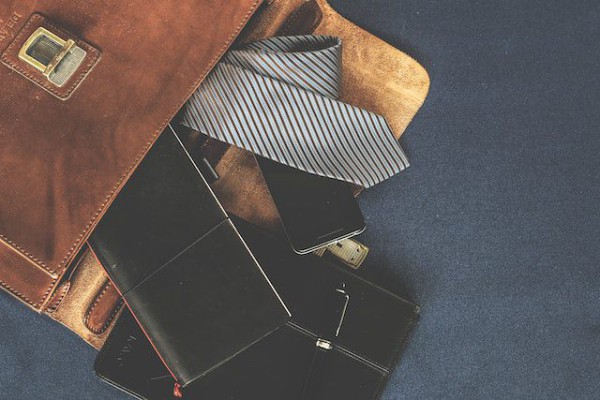 5 Alasan untuk Tidak Mengacak-acak Barang Orang Lain Tanpa Izin