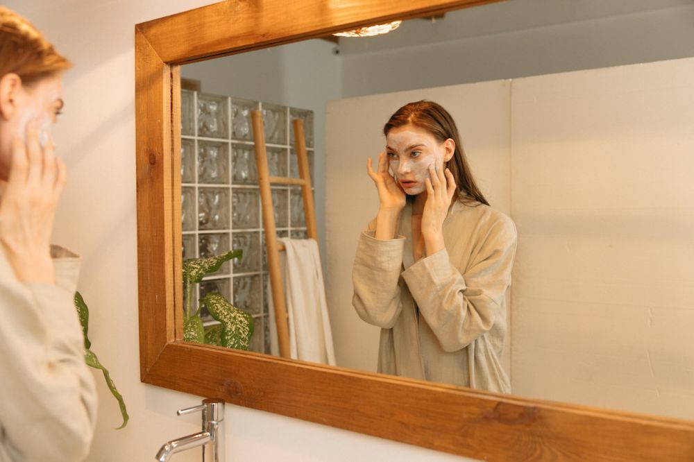 5 Tanda untuk Tahu Kapan Harus Mengganti Produk Skincare