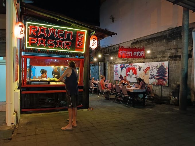 10 Kuliner di Pasar Senggol Sindhu Sanur, Favorit Turis