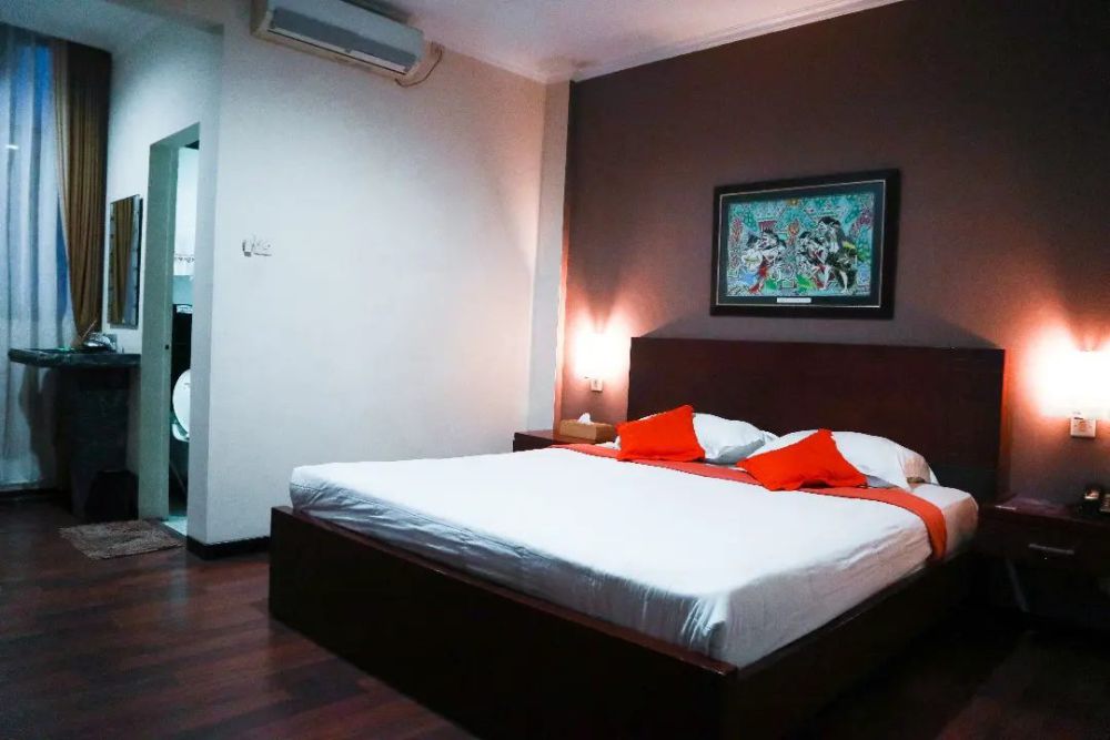 5 Hotel di Sekitar Stasiun Kota Malang dengan Fasilitas Restoran