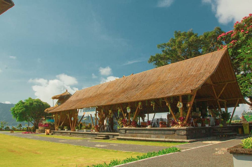 Tiket Pura Ulun Danu Beratan, Tempat Ibadah Ikonik di Bali