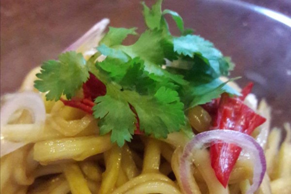 Auto Merem Melek, Resep Salad Mangga Thailand yang Menyegarkan