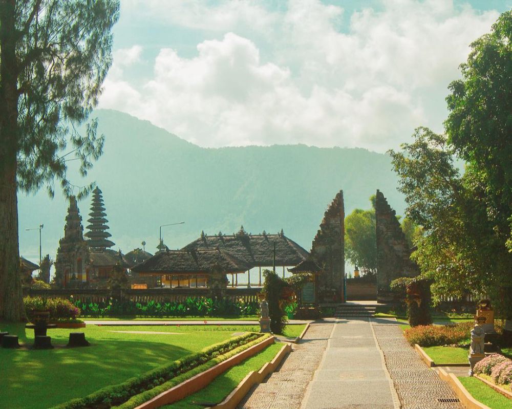 Tiket Pura Ulun Danu Beratan, Tempat Ibadah Ikonik di Bali