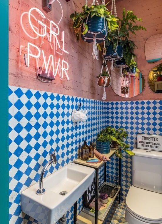 10 Ide Dekorasi Wash Room Cheerful untuk Rumah Minimalis, Bikin Betah