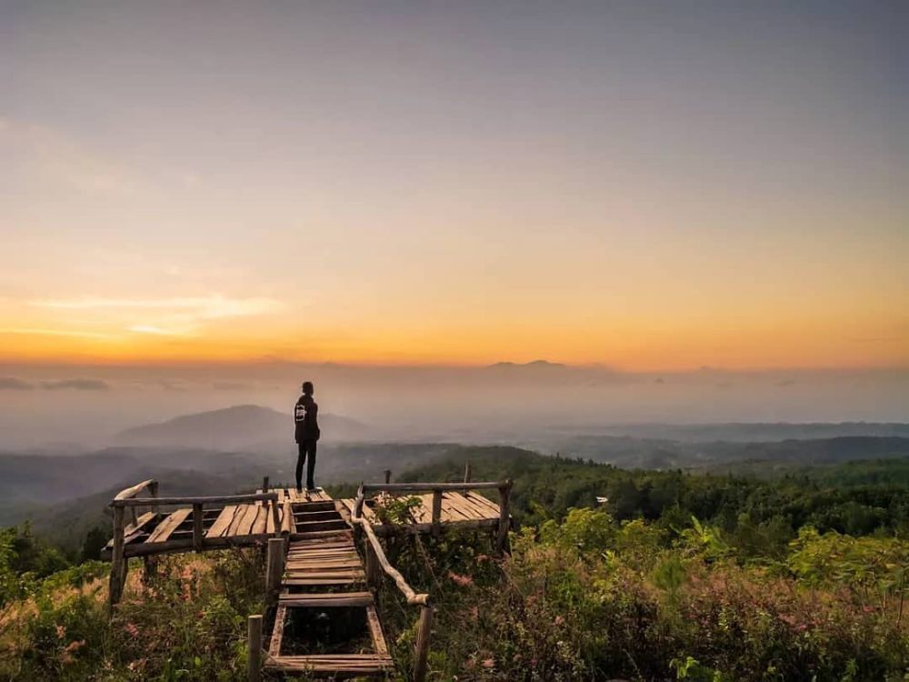5 Wisata Dataran Tinggi di Kediri, Rekomendasi Spot Foto Terbaik  