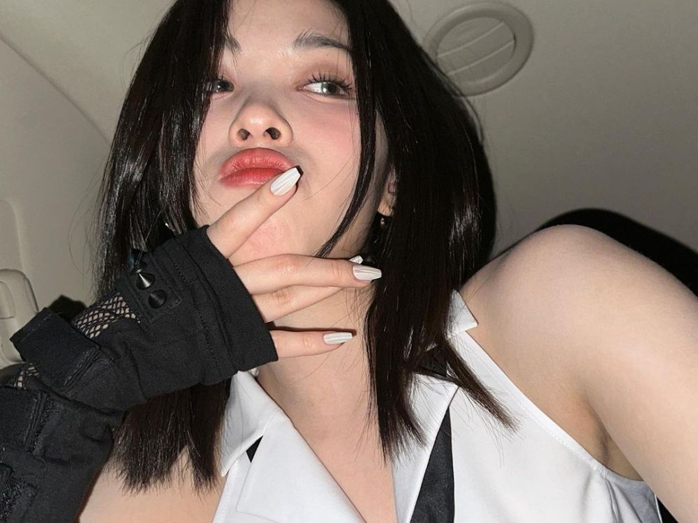 8 Potret Selca Ryujin Itzy, Bikin Fans Makin Sayang