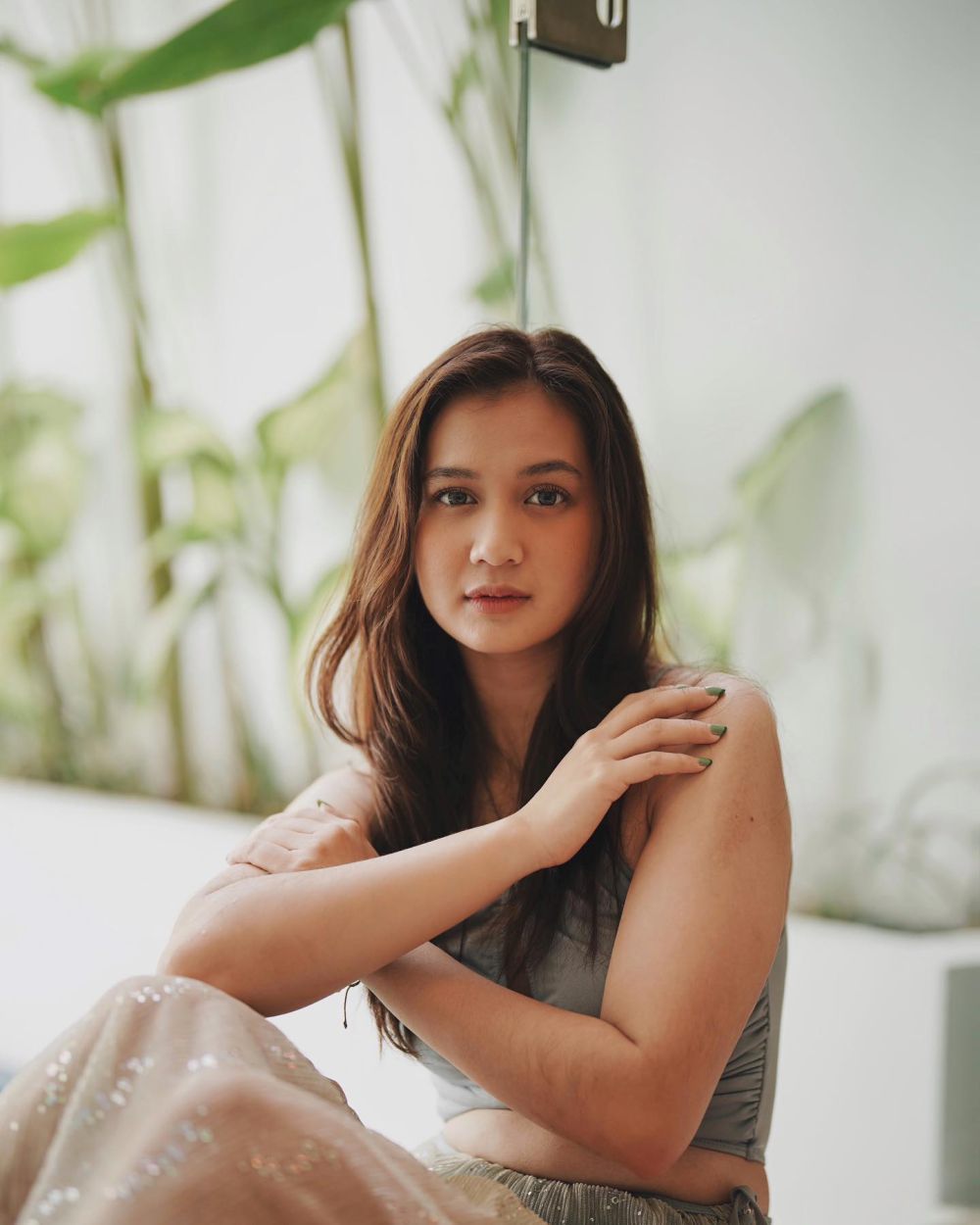9 Aktris Jadi Ibu di Usia Muda dalam Film dan Series Indonesia