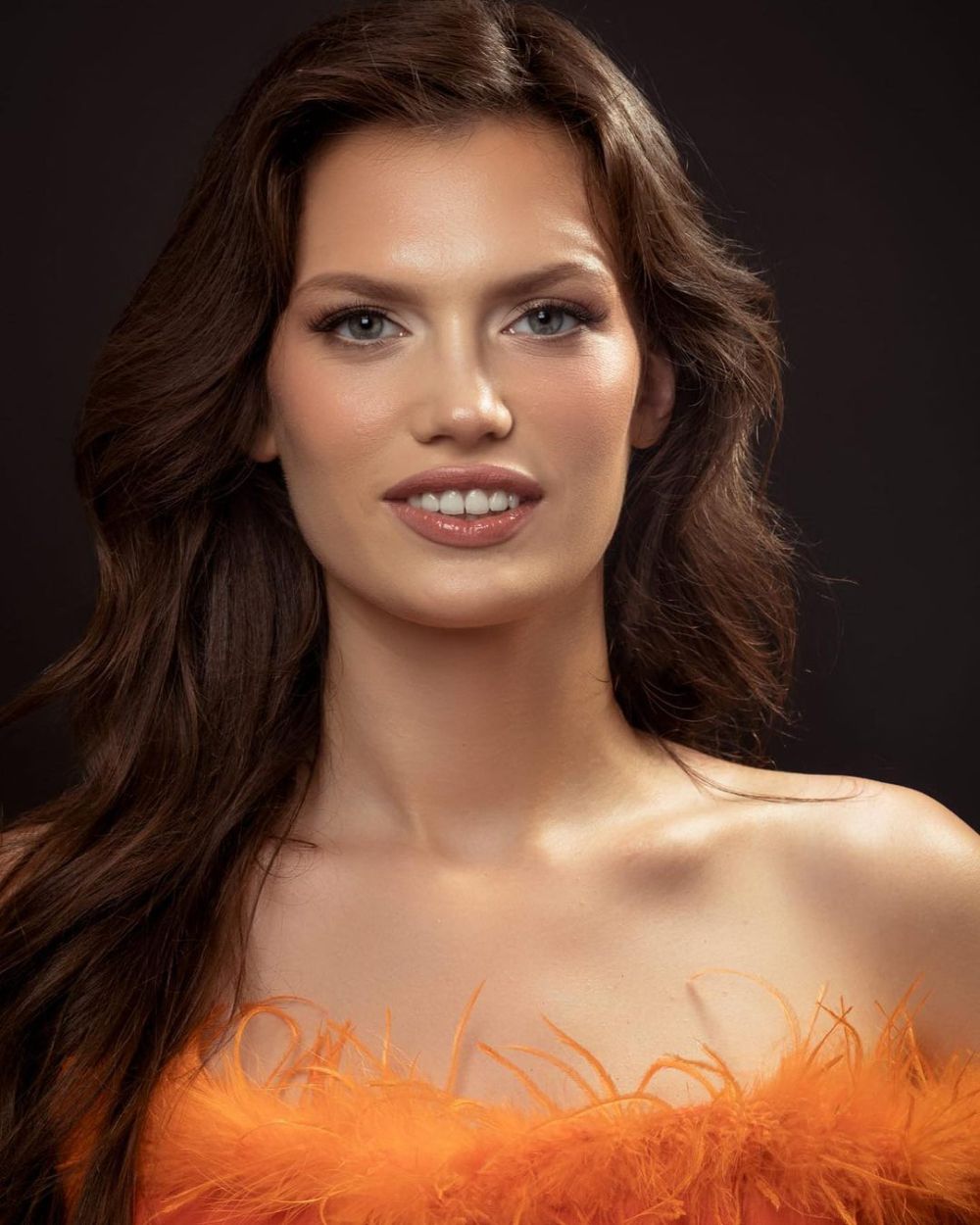 7 Potret Andrea Erjavec, Miss Universe Kroasia