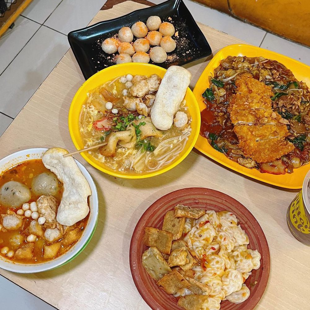 7 Kedai Seblak Street Food di Sidoarjo, Pedas Nikmat Mulai Rp5 Ribu