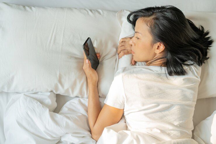 6 Topik Menarik untuk Percakapan Sleep Call Biar Tetap Mengalir!