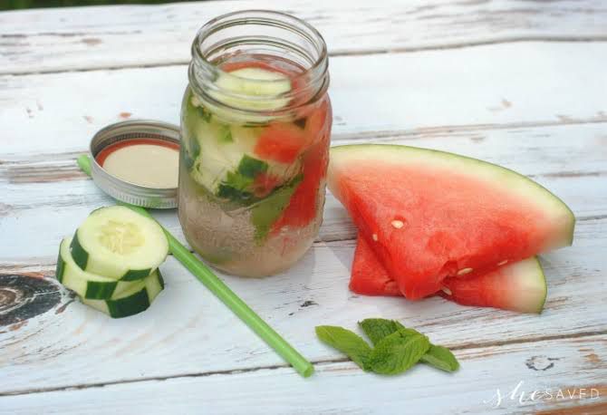 5 Minuman Infused Water Paling Segar untuk Melebur Dahaga