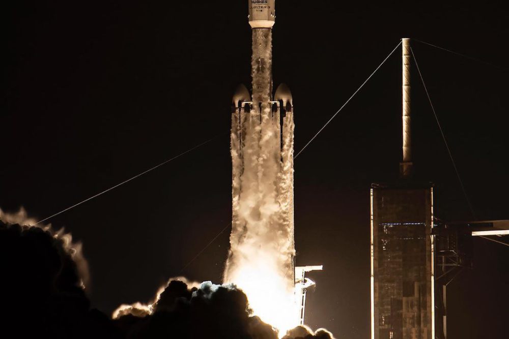 9 Fakta Falcon Heavy, Roket Terkuat Buatan SpaceX