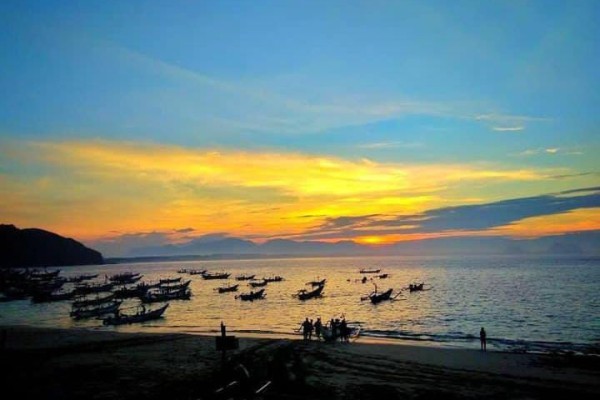 5 Wisata Malam di Kabupaten Jember, Cocok Buat Healing!