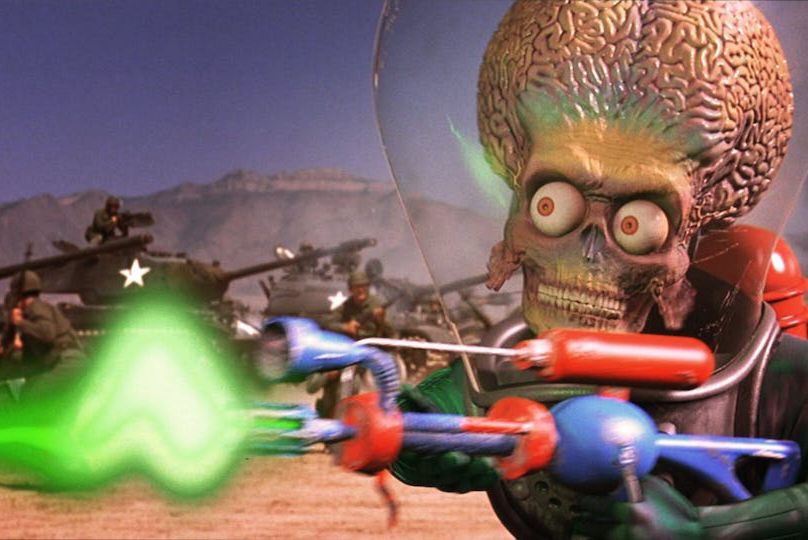 5 Rekomendasi Film Alien Invasion, Menilik Luar Angkasa Penuh Misteri!
