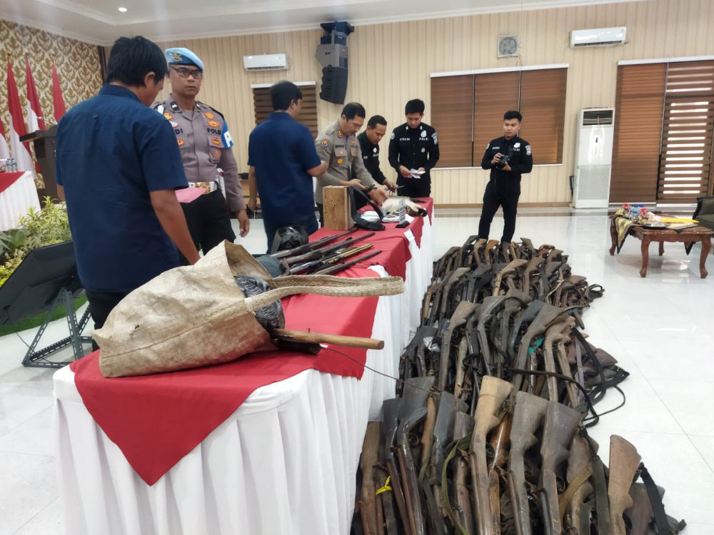 Polisi Kejar Enam Warga Terkait Perburuan Badak Jawa di TNUK
