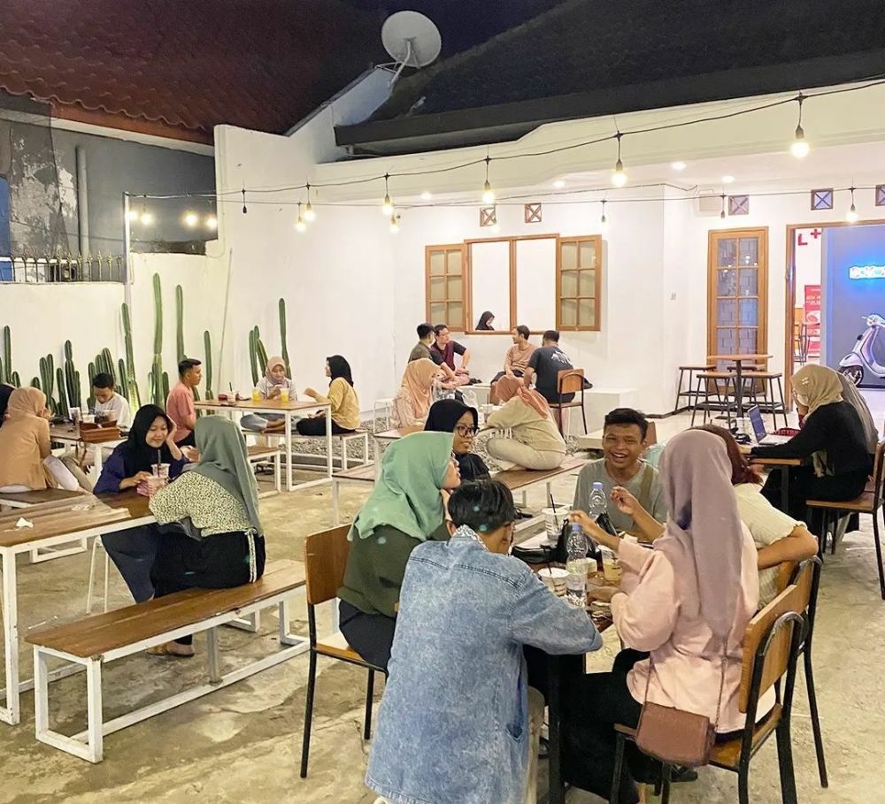 9 Kafe Terbaru di Bojonegoro, Ada View Sungai dan Wahana Playground