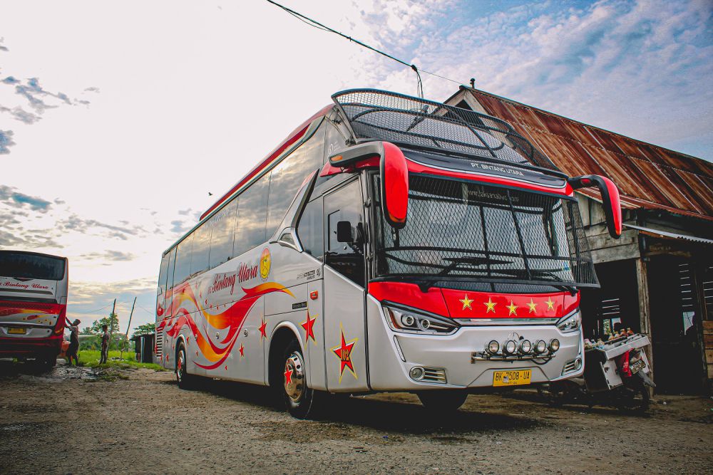 10 Rekomendasi Sewa Bus di Jogja, Catat Nomornya