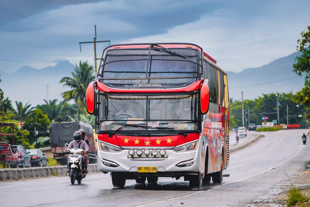 10 Rekomendasi Sewa Bus di Jogja, Catat Nomornya