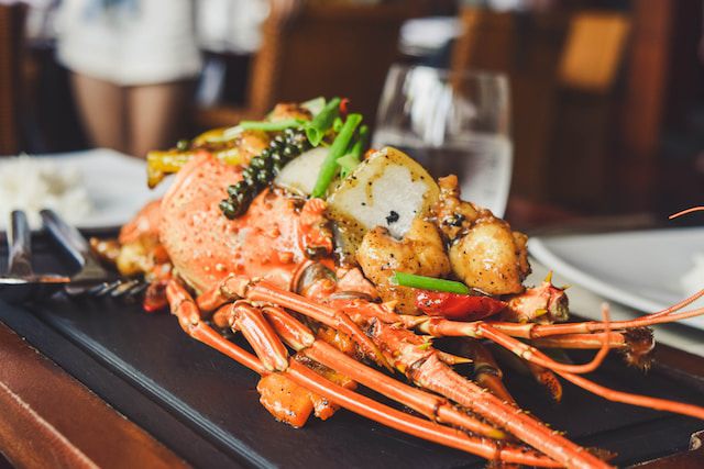 Resep Lobster Asam Manis ala Restoran yang Praktis dan Lezat