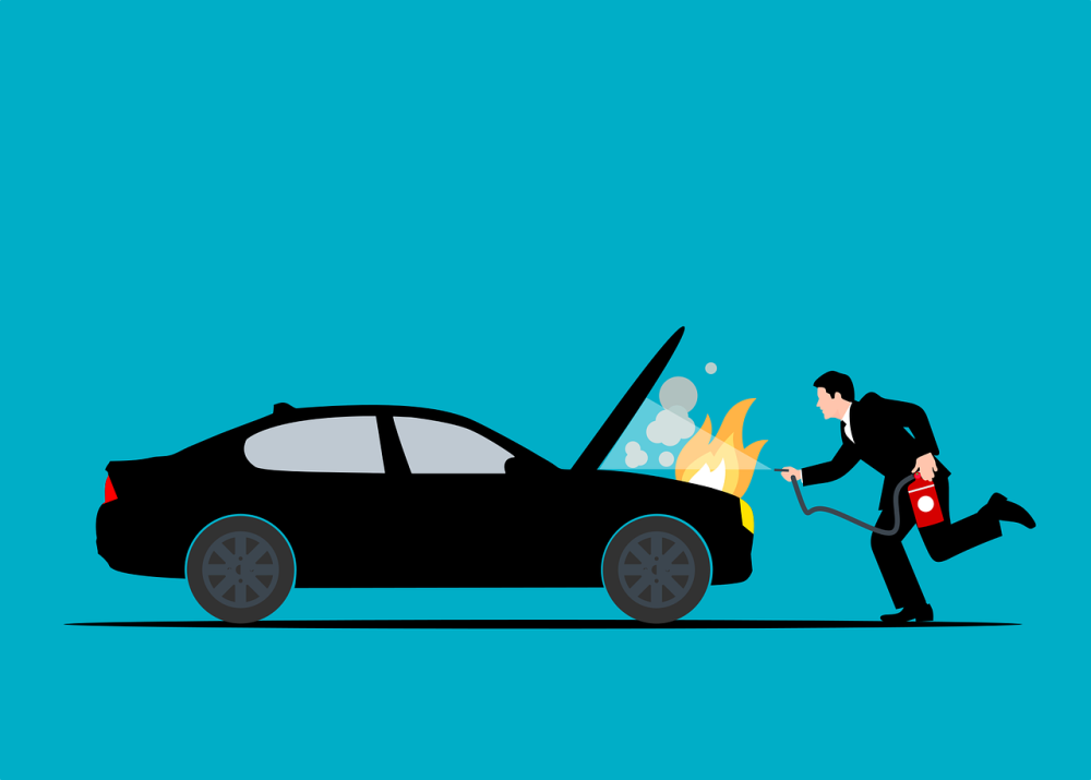 4 Penyebab Mobil Terbakar dan Cara Mencegah