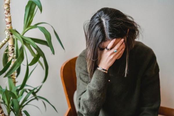 6 Kebiasaan Positif Bantu Kendalikan Stres saat Quarter Life Crisis