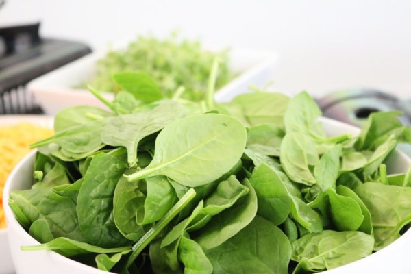 5 Manfaat Sayur Bayam untuk Kesehatan, Nutrisinya Baik untuk Mata?
