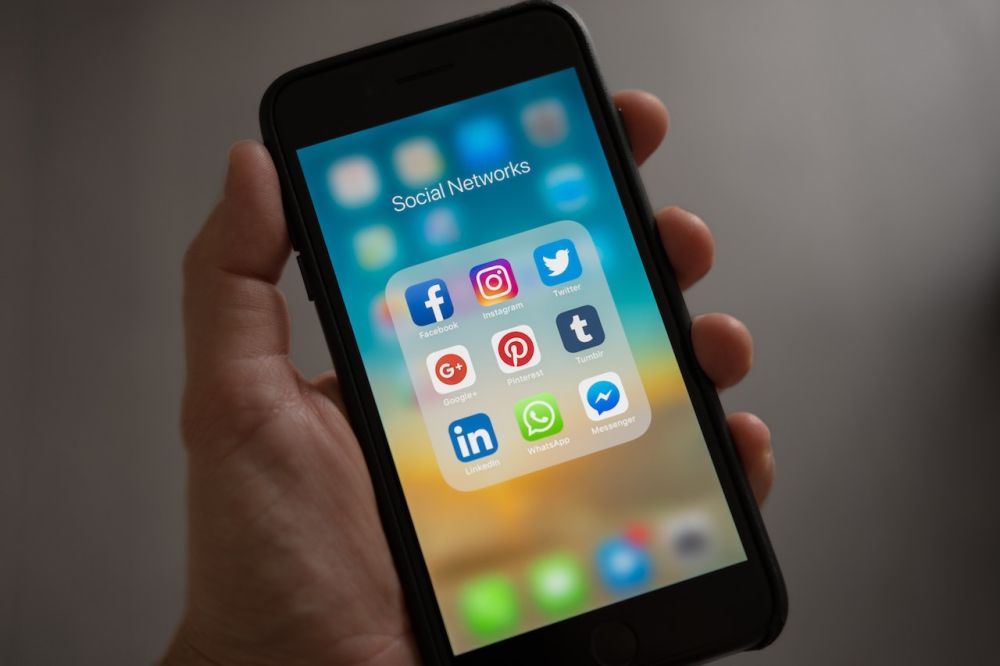 5 Cara Mengatasi Kecanduan Media Sosial