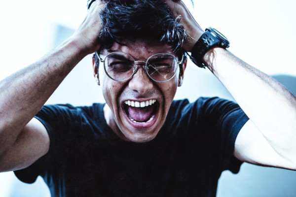5 Tips Meredakan Emosi Negatif yang Ekstrem, Lebih Tenang!