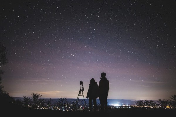 5 Fakta Hujan Meteor Perseid, Puncaknya Terjadi pada 13 Agustus 2023
