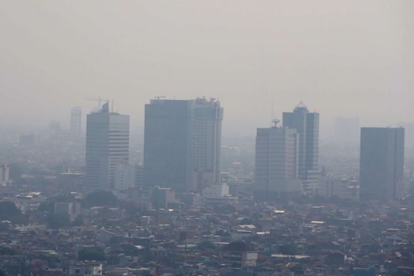 Kualitas Udara di Jakarta Hari Ini Peringkat Kelima Dunia