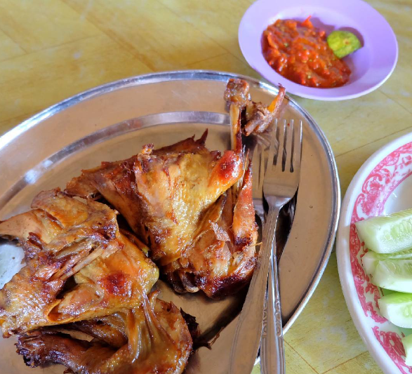 6 Rekomendasi Tempat Makan Paling Mainstream di Banyuwangi